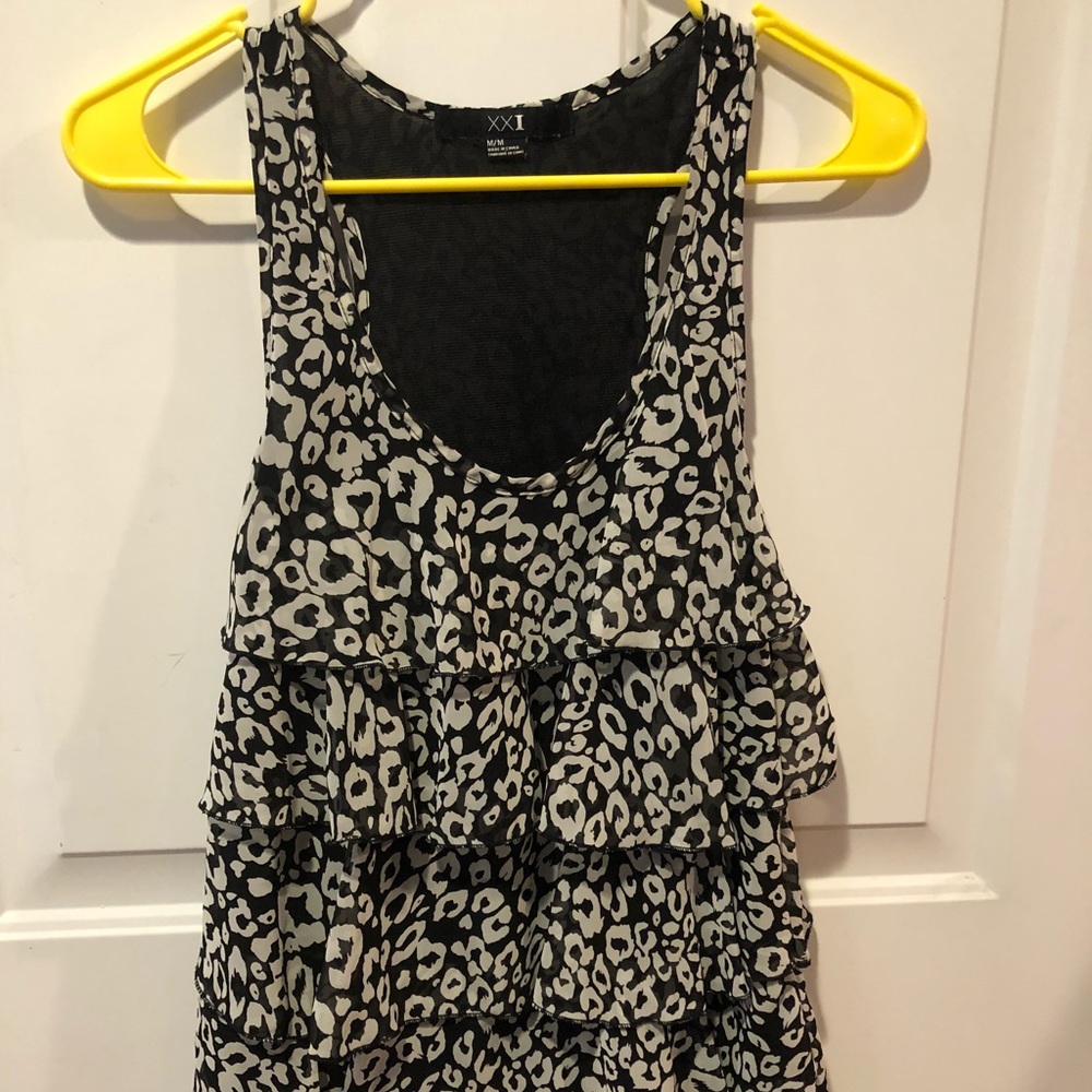 Black and white ruffled sleeveless top/ tank